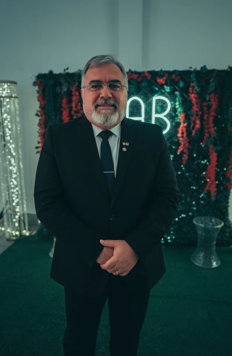 Dr. Aparecido Bernardo Ribeiro Junior